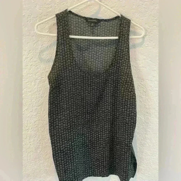 Banana Republic black/white hearts camisole women’s size XS - Picture 1 of 3